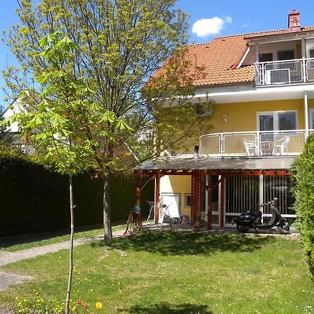 Two-bedroom In I Apartmán